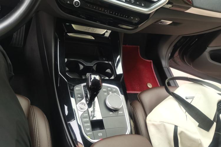 Used BMW X3 2022 xDrive25i M Sport Package Gear Lever