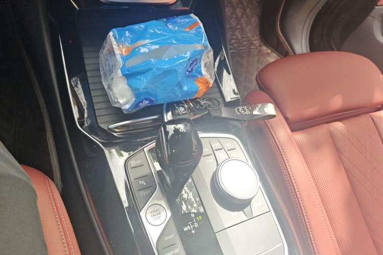 Used BMW X3 2022 Restyled xDrive25i M Sport Package Gear Lever