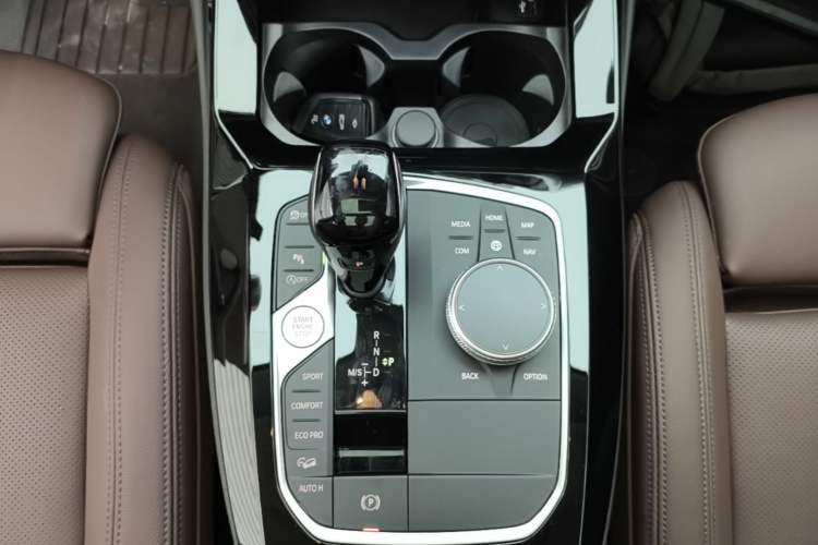 Used BMW X3 2022 xDrive30i Luxury Model M Night Sky Package Gear Lever