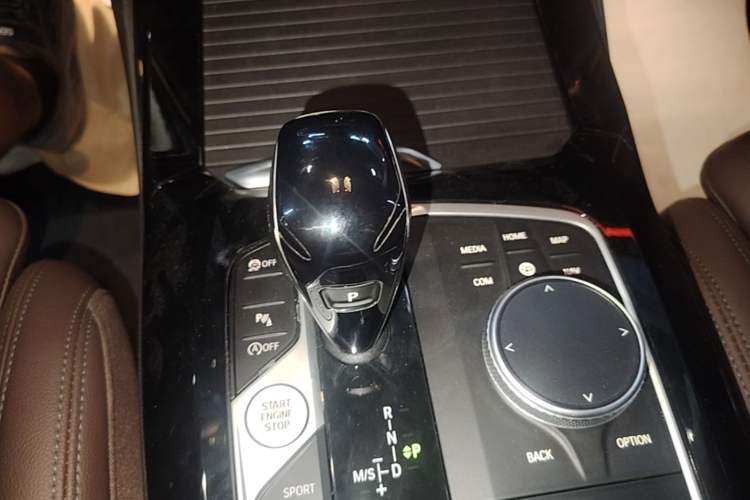 Used BMW X3 2022 xDrive30i Luxury Model M Night Sky Package Gear Lever