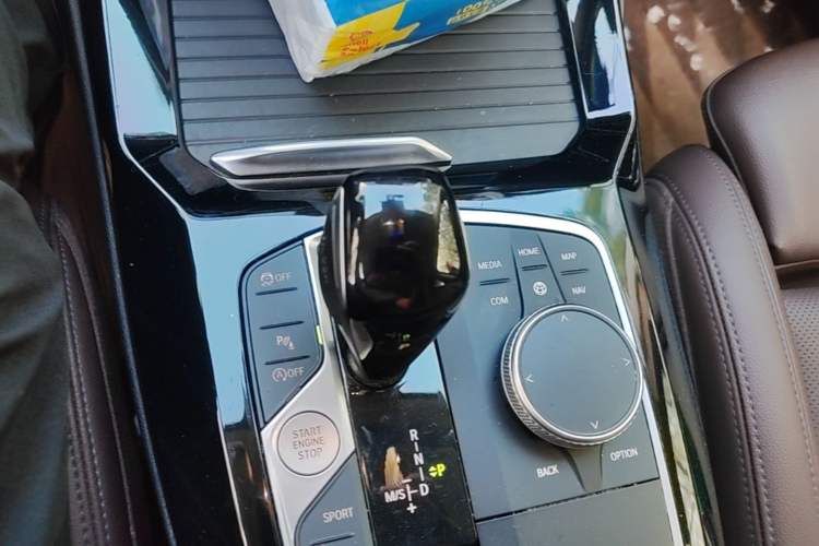 Used BMW X3 2022 xDrive25i M Sport Package Gear Lever