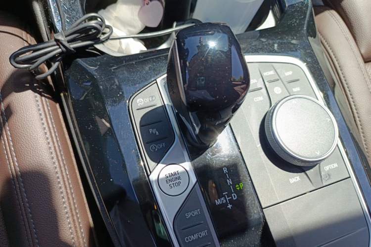 Used BMW X3 2022 xDrive25i M Sport Package Gear Lever