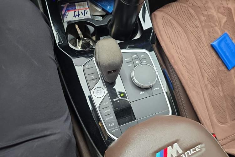 Used BMW X3 2022 Restyled xDrive25i M Sport Package Gear Lever