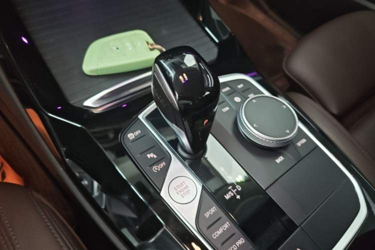 Used BMW X3 2022 xDrive25i M Sport Package Gear Lever