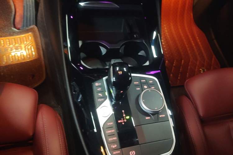 Used BMW X3 2022 Second Facelift xDrive30i Leading Edition M Night Sky Package Gear Lever