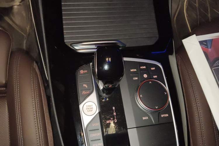 Used BMW X3 2022 Facelift xDrive30i Luxury Edition M Night Edition Package Gear Lever