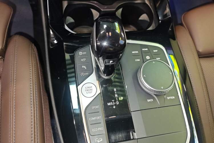 Used BMW X3 2022 Facelift xDrive30i Luxury Edition M Night Edition Package Gear Lever