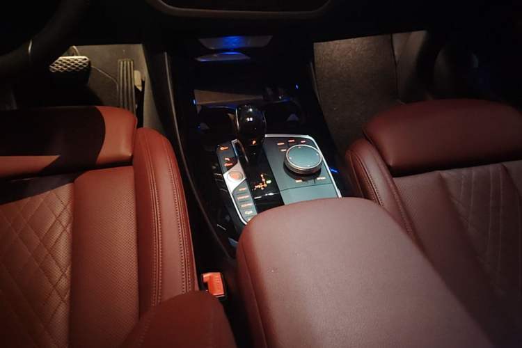 Used BMW X3 2022 xDrive25i M Sport Package Gear Lever
