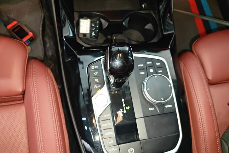 Used BMW X3 2022 Restyled xDrive30i Luxury Edition M Night Sky Package Gear Lever