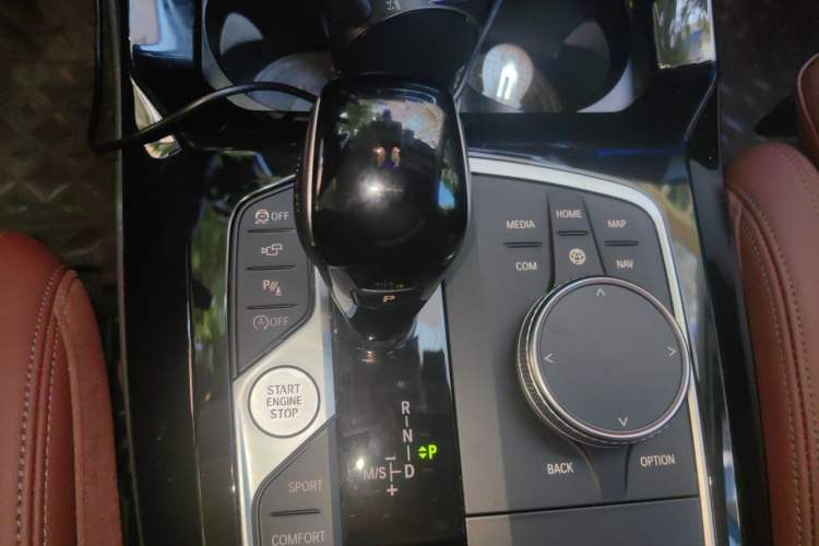 Used BMW X3 2022 Facelift xDrive30i Luxury Edition M Night Edition Package Gear Lever
