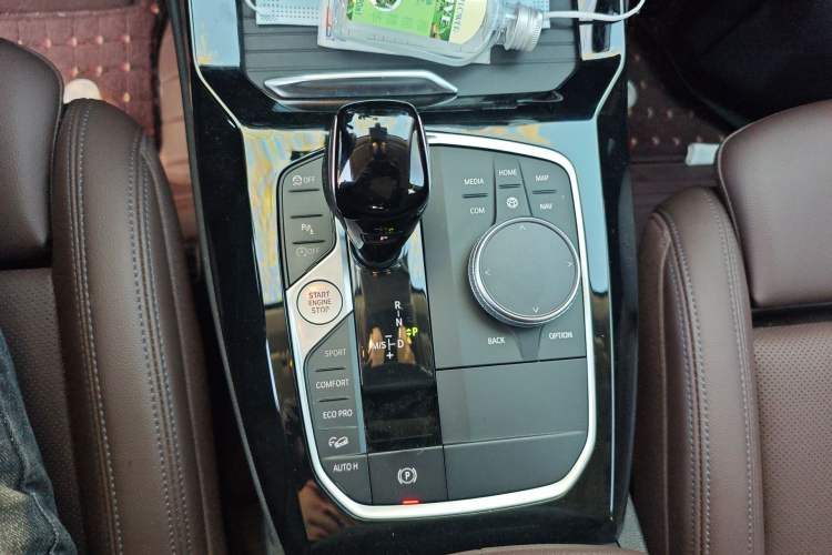 Used BMW X3 2022 Restyled xDrive25i M Sport Package Gear Lever