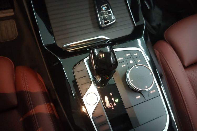 Used BMW X3 2022 Restyled xDrive25i M Sport Package Gear Lever