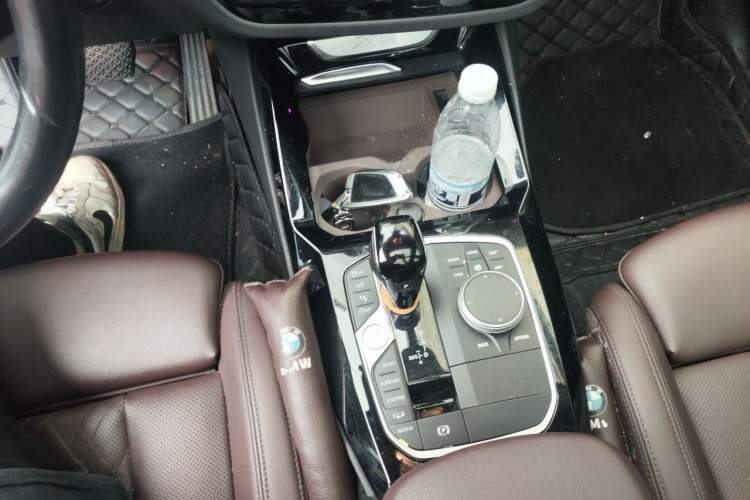Used BMW X3 2022 Restyled xDrive30i Luxury Edition M Night Sky Package Gear Lever