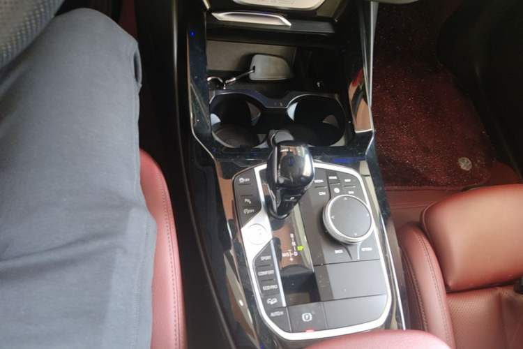 Used BMW X3 2022 Restyled xDrive25i M Sport Package Gear Lever