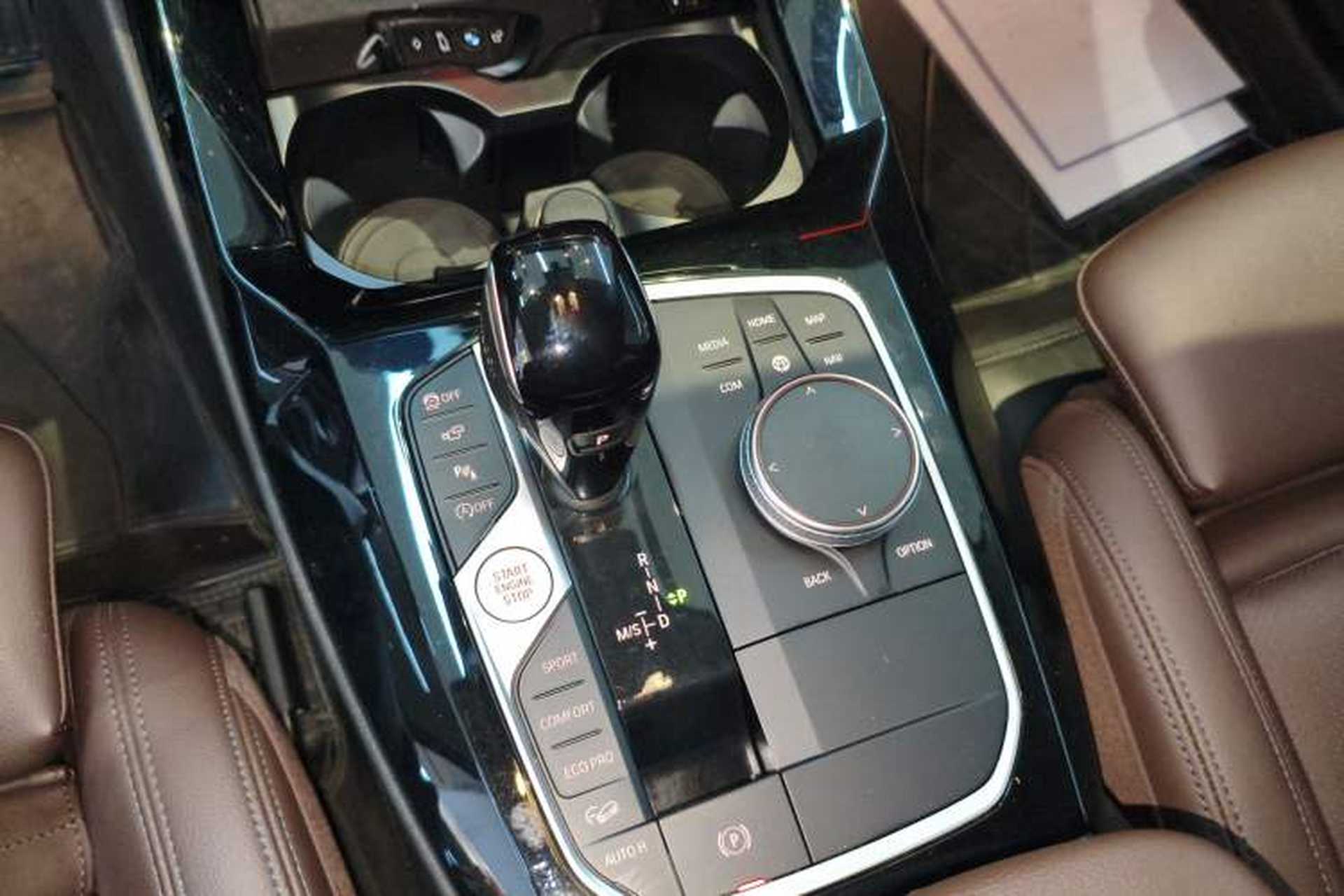 Used BMW X3 2022 Second Facelift xDrive30i Leading Edition M Night Sky Package Gear Lever
