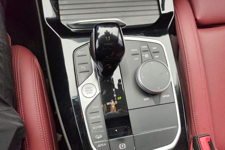 Used BMW X3 2022 xDrive30i Luxury Model M Night Sky Package Gear Lever