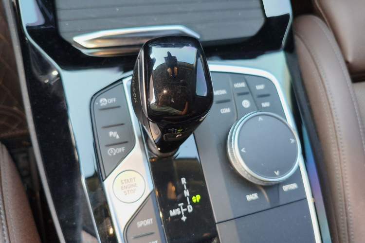 Used BMW X3 2022 Restyled xDrive25i M Sport Package Gear Lever
