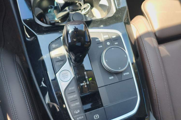 Used BMW X3 2022 xDrive30i Luxury Model M Night Sky Package Gear Lever
