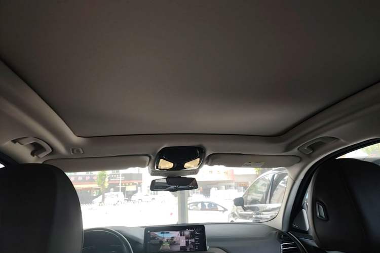 Used BMW X3 2022 Second Facelift xDrive30i Leading Edition M Night Sky Package Headliner