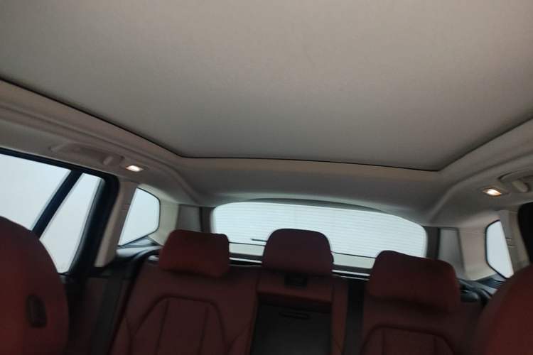 Used BMW X3 2022 Restyled xDrive25i M Sport Package Headliner