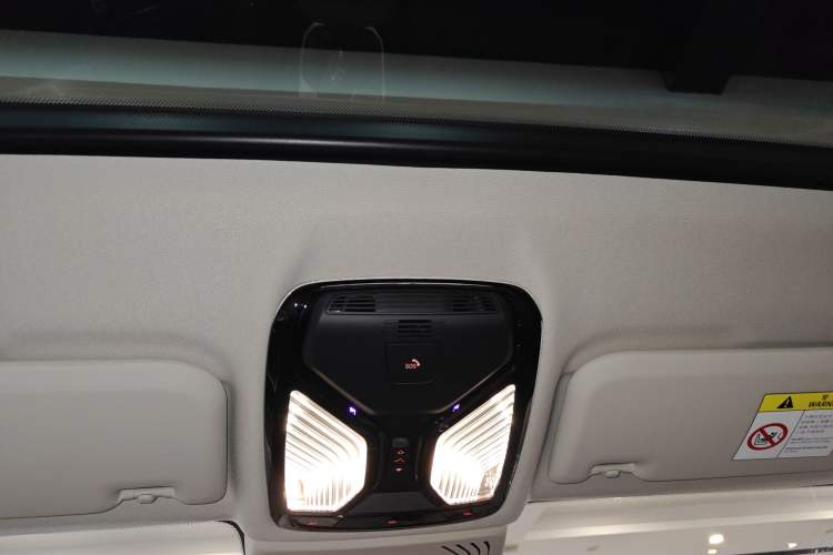 Used BMW X3 2022 Second Facelift xDrive30i Leading Edition M Night Sky Package Headliner