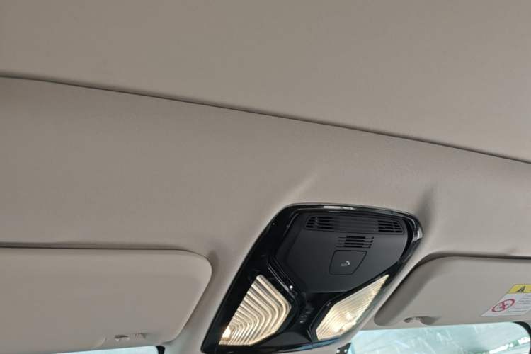 Used BMW X3 2022 xDrive25i M Sport Package Headliner