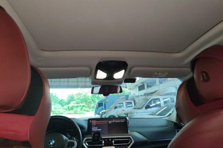 Used BMW X3 2022 xDrive30i Luxury Model M Night Sky Package Headliner