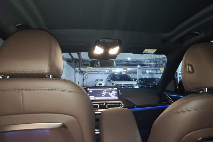 Used BMW X3 2022 Second Facelift xDrive30i Luxury Edition M Night Sky Package Headliner