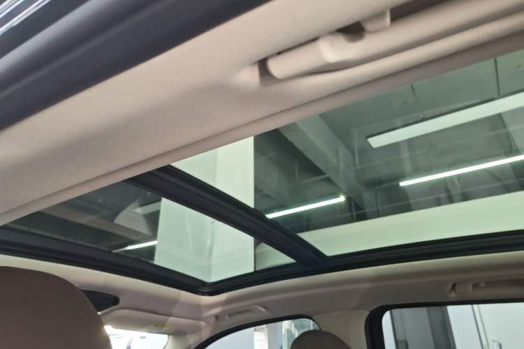 Used BMW X3 2022 xDrive25i M Sport Package Headliner