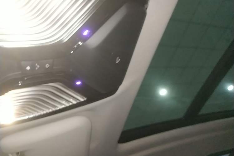 Used BMW X3 2022 xDrive25i M Sport Package Headliner