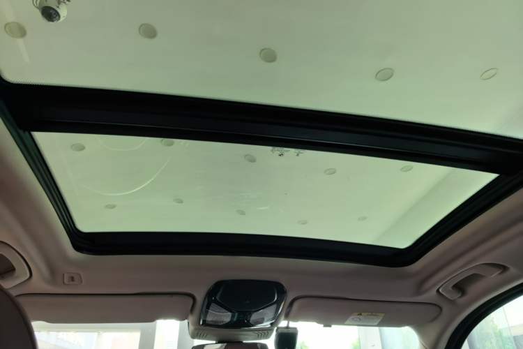 Used BMW X3 2022 Second Facelift xDrive30i Leading Edition M Night Sky Package Headliner