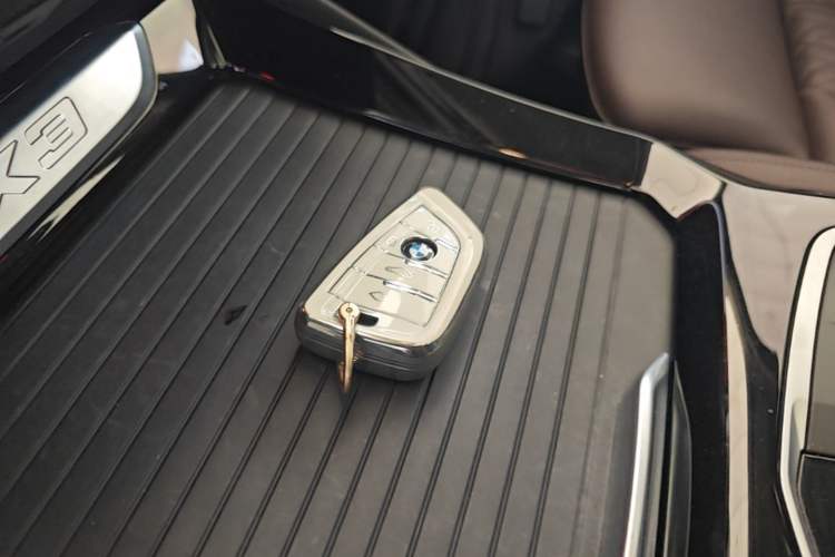 Used BMW X3 2022 xDrive25i M Sport Package Interior 1