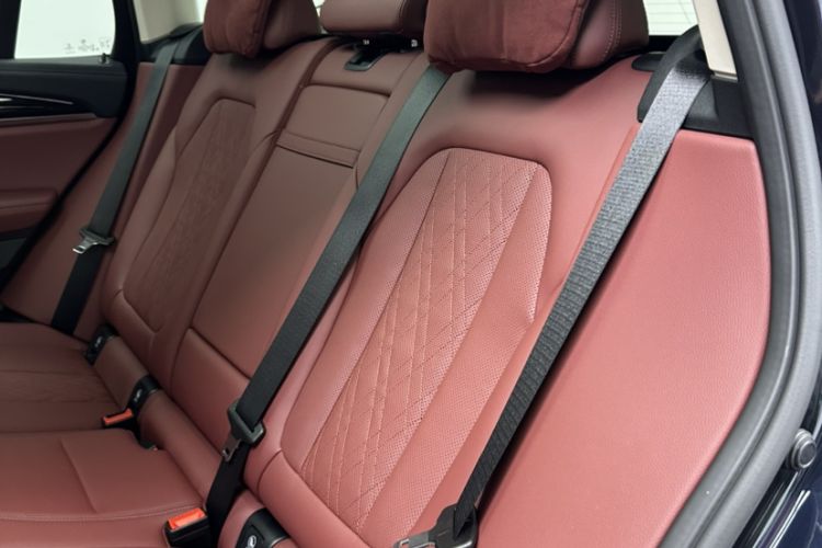 Used BMW X3 2022 xDrive25i M Sport Package Interior 1