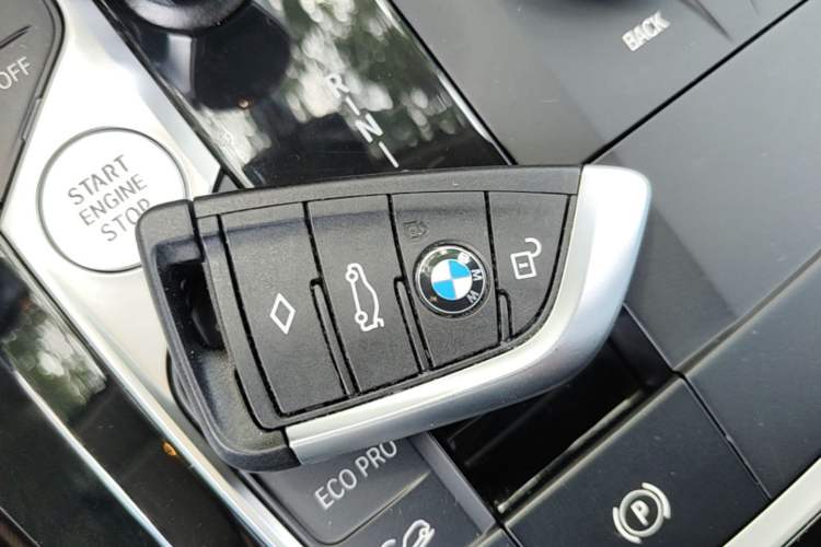 Used BMW X3 2022 Second Facelift xDrive30i Leading Edition M Night Sky Package Interior 1