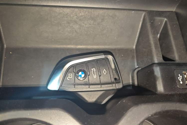 Used BMW X3 2022 Restyled xDrive25i M Sport Package Interior 1