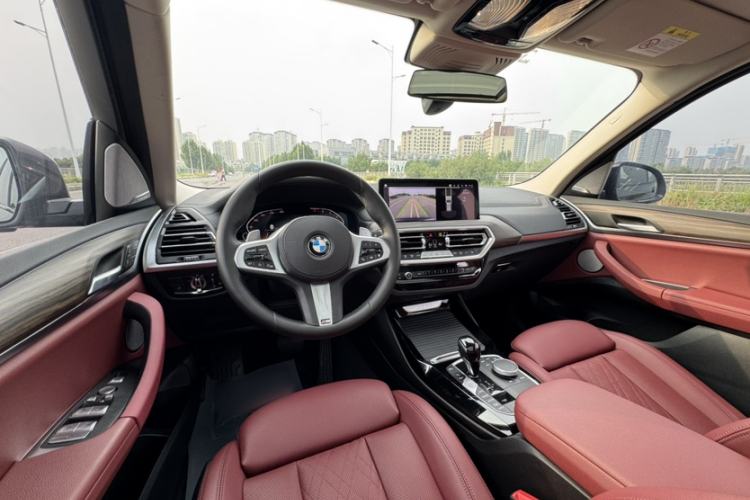 Used BMW X3 2022 xDrive30i Luxury Model M Night Sky Package Interior 13
