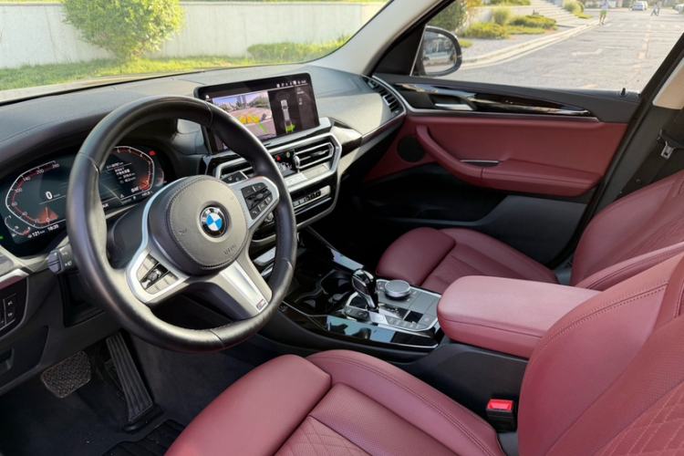 Used BMW X3 2022 xDrive25i M Sport Package Interior 2