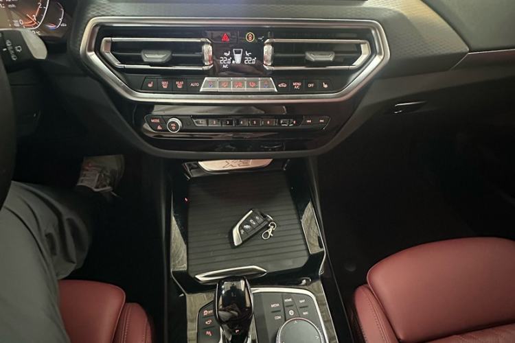 Used BMW X3 2022 Restyled xDrive30i Luxury Edition M Night Sky Package Interior 2