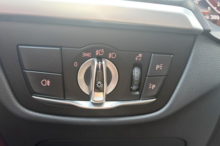 Used BMW X3 2022 xDrive30i Luxury Model M Night Sky Package Interior 2
