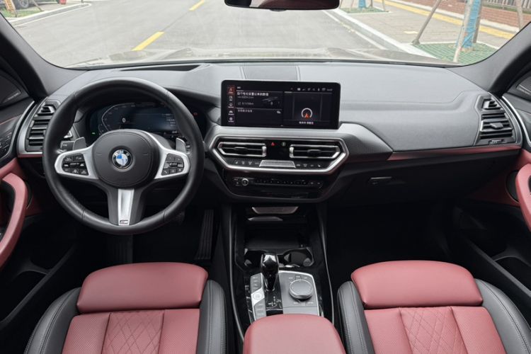 Used BMW X3 2022 Restyled xDrive30i Luxury Edition M Night Sky Package Interior 2