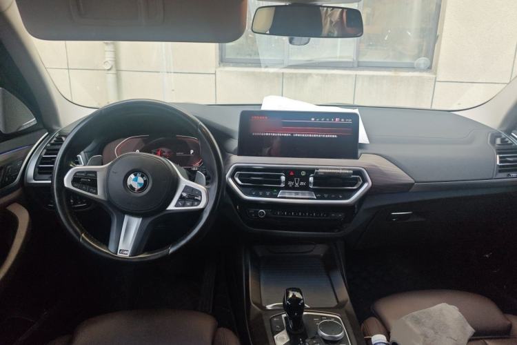 Used BMW X3 2022 xDrive30i Luxury Model M Night Sky Package Interior 2