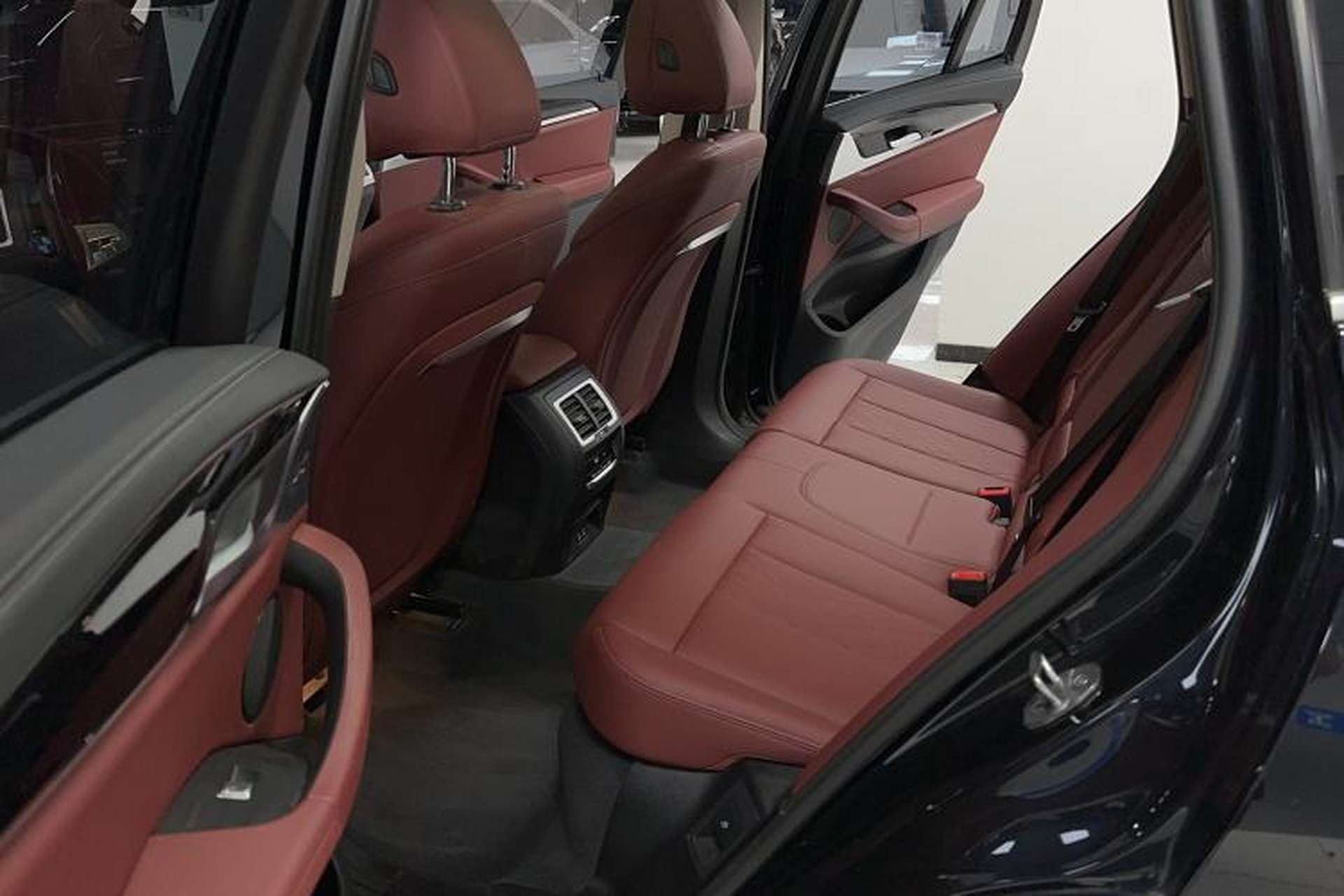 Used BMW X3 2022 Restyled xDrive25i M Sport Package Interior 2