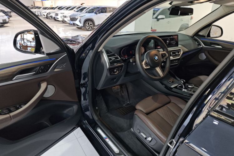 Used BMW X3 2022 Facelift xDrive30i Luxury Edition M Night Edition Package Interior 2