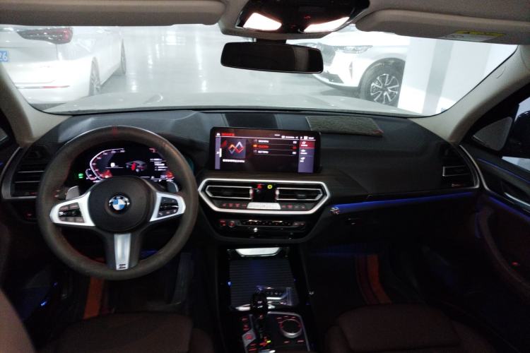 Used BMW X3 2022 xDrive30i Luxury Model M Night Sky Package Interior 2