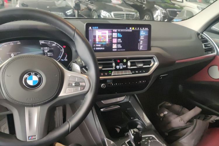Used BMW X3 2022 Second Facelift xDrive30i Leading Edition M Night Sky Package Interior 2