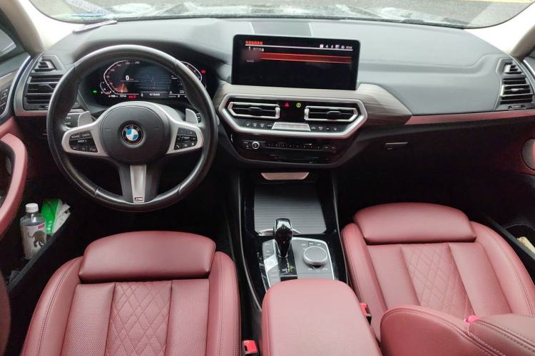 Used BMW X3 2022 xDrive30i Luxury Model M Night Sky Package Interior 2