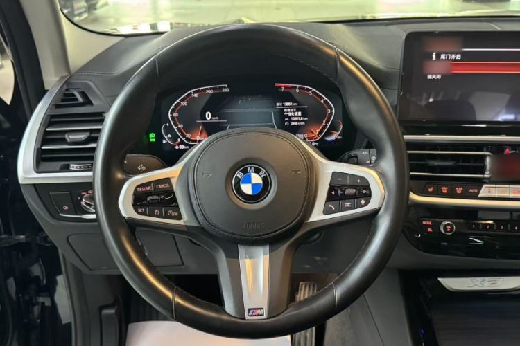Used BMW X3 2022 xDrive25i M Sport Package Interior 2