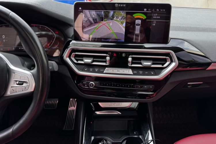 Used BMW X3 2022 xDrive25i M Sport Package Interior 2