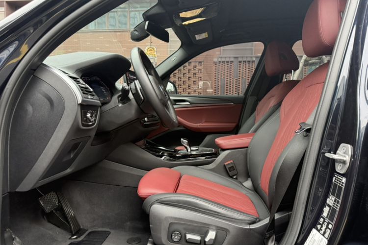 Used BMW X3 2022 Restyled xDrive30i Luxury Edition M Night Sky Package Interior 3