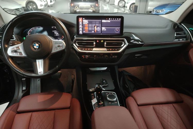 Used BMW X3 2022 Restyled xDrive25i M Sport Package Interior 3